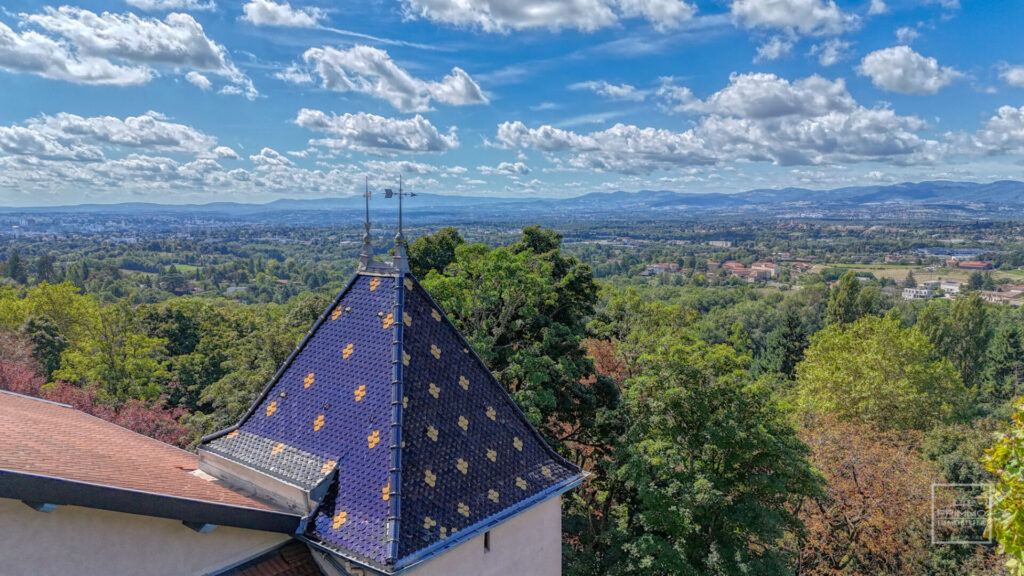 Saint Didier Au Mont D’or – Maison de caractère avec vue ouest panoramique