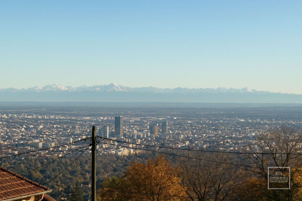 Saint Didier Au Mont D&rsquo;Or, Terrain à bâtir de 1 993m² avec vue sur Lyon et les Monts D&rsquo;Or