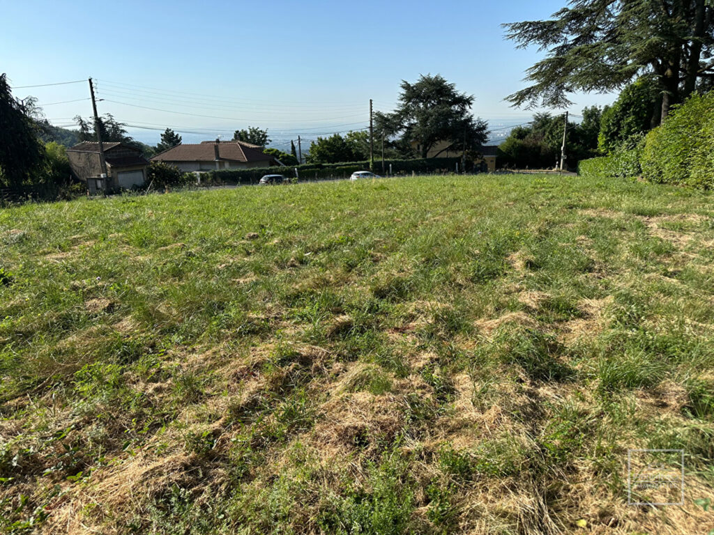 Saint Didier Au Mont D&rsquo;Or, Terrain à bâtir de 1 993m² avec vue sur Lyon et les Monts D&rsquo;Or