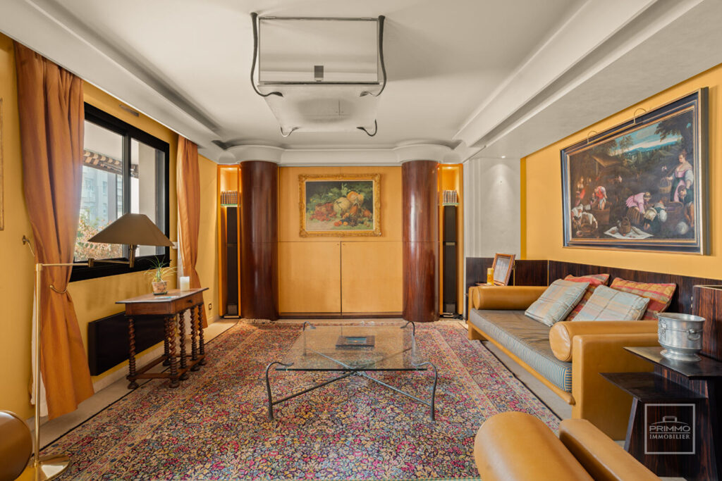 LYON 6, 170.08m² climatisable, BALCON + TERRASSE