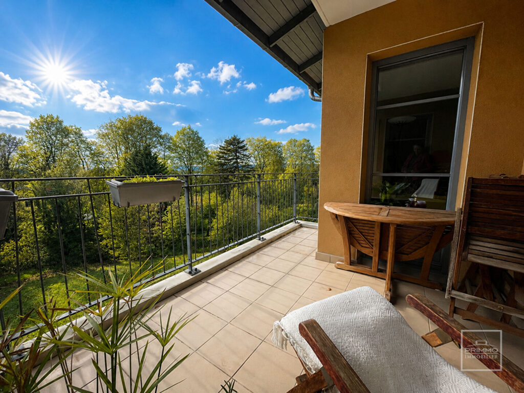 SAINT DIDIER AU MONT D’OR – T5 de 104.58m² au dernier étage sans vis à vis