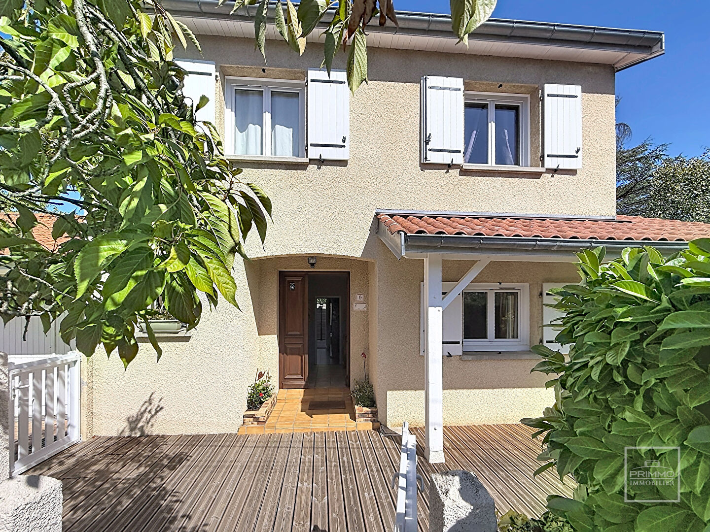 Saint Didier Au Mont D Or maison avec suite parentale de plain pied et jardin clos et plat