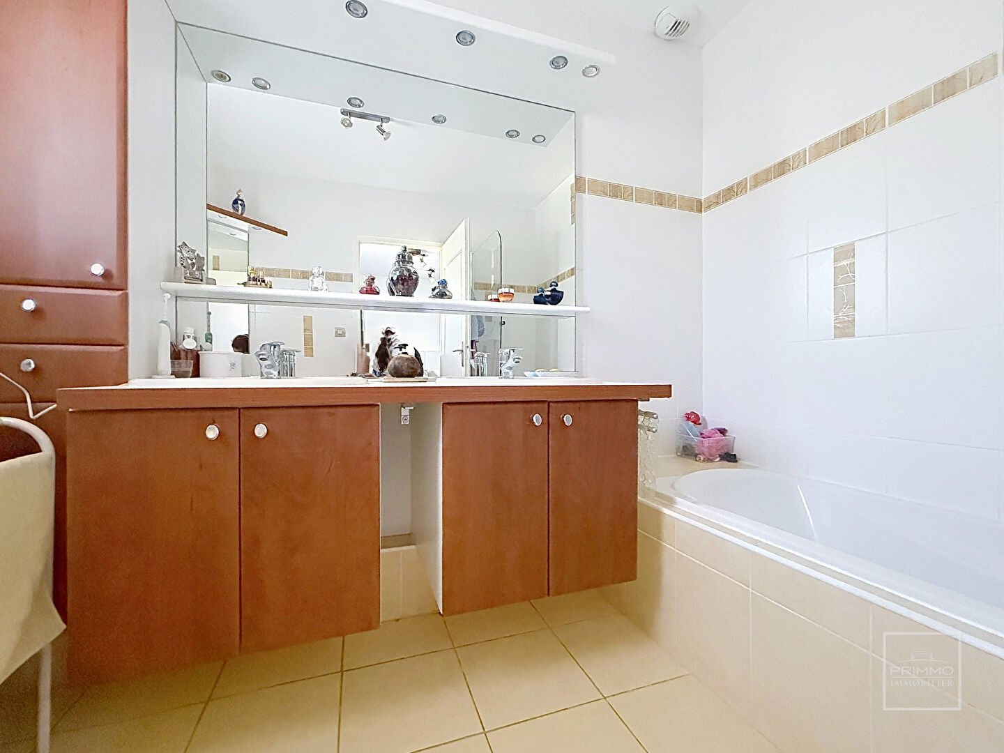 Saint Didier Au Mont D Or maison avec suite parentale de plain pied et jardin clos et plat