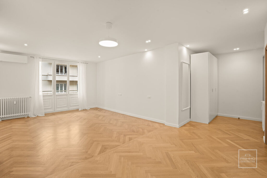 LYON 6, TRIANGLE D’OR, 94m², 2 BALCONS, ISOLÉ, ENTIEREMENT CLIMATISÉ