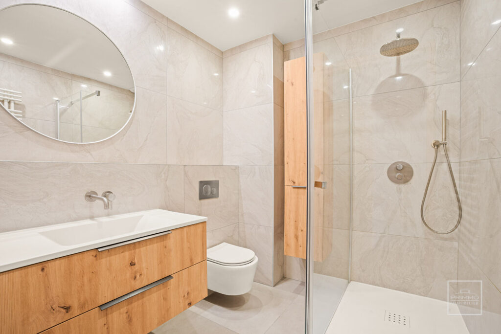 LYON 6, TRIANGLE D’OR, 94m², 2 BALCONS, ISOLÉ, ENTIEREMENT CLIMATISÉ