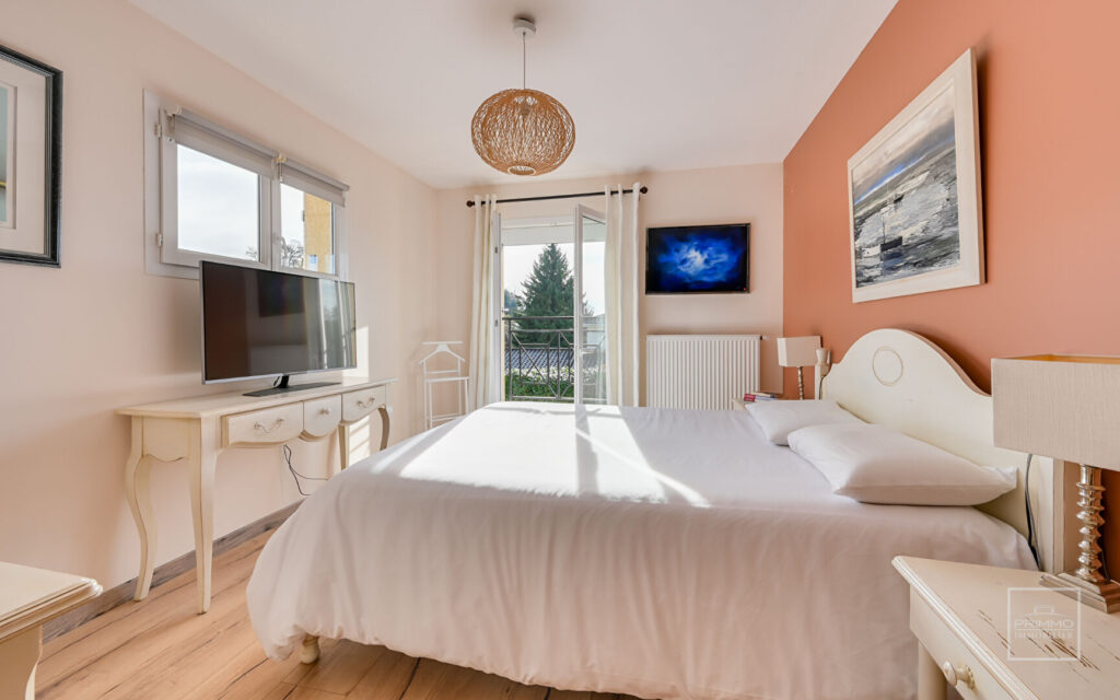 Limonest – maison familiale 160 m² avec dépendance et piscine