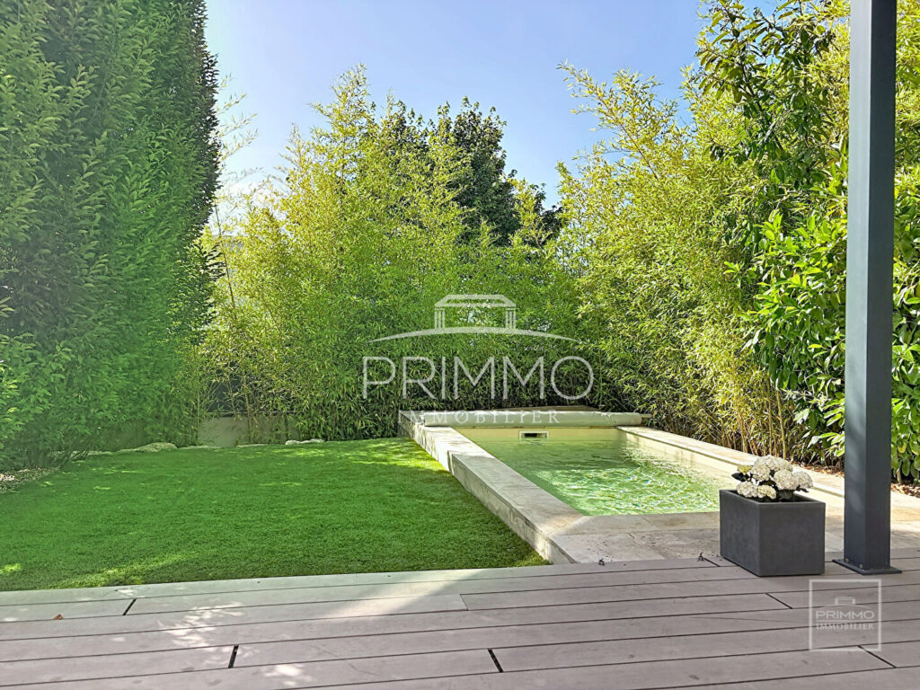 Centre village de Limonest, maison de 111m² habitables avec 4 chambres