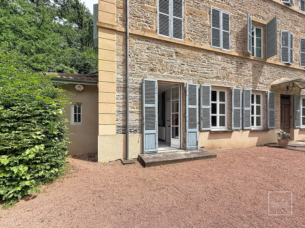 Saint-Cyr Au Mont d&rsquo;Or Appartement T3 de 120m² habitables dans une superbe propriété