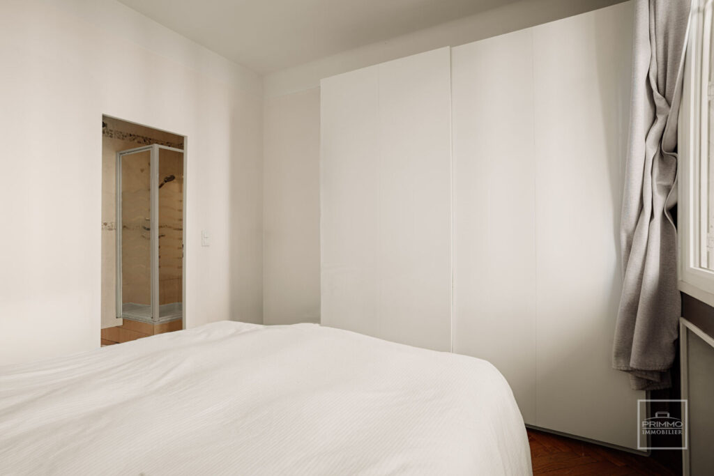 LYON 6, PROX. COLLEGE VENDOME, 139.78m²