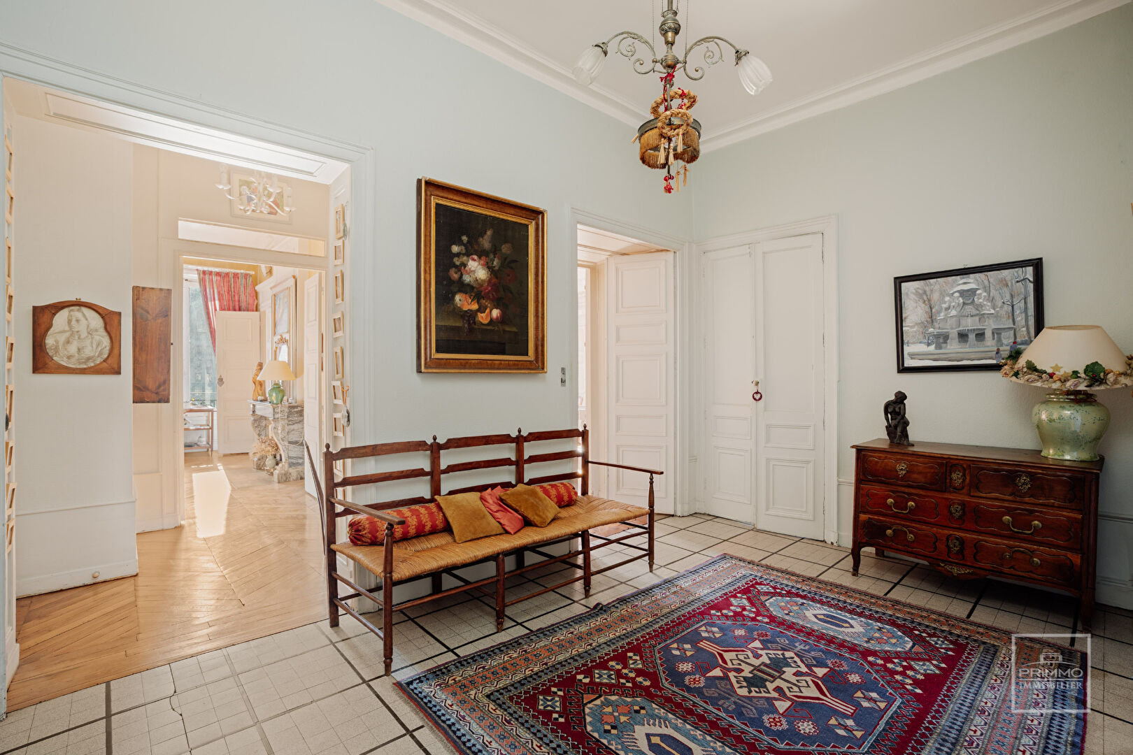 LYON 1, QUAI SAINT VINCENT, 202.75m², POSSIBILITÉ GARAGE