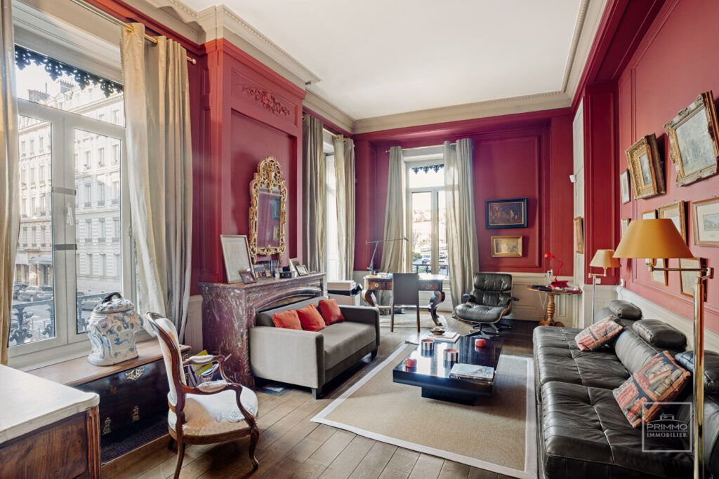 LYON 6, TETE D&rsquo;OR,  ANCIEN HOTEL PARTICULIER, 169.26m², GRAND GARAGE