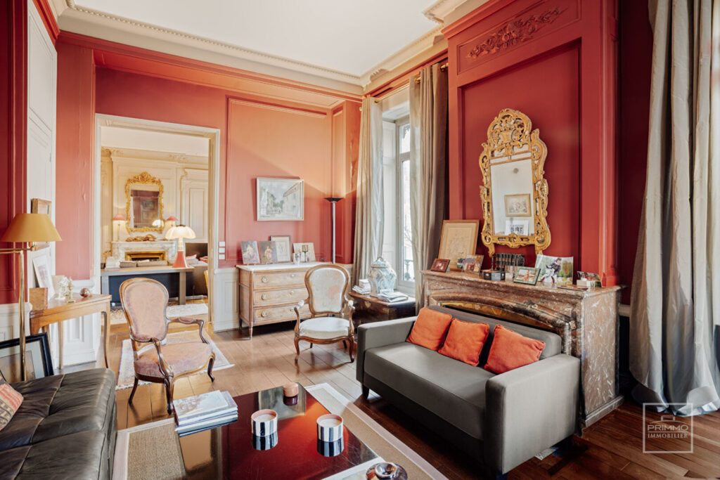 LYON 6, TETE D&rsquo;OR,  ANCIEN HOTEL PARTICULIER, 169.26m², GRAND GARAGE