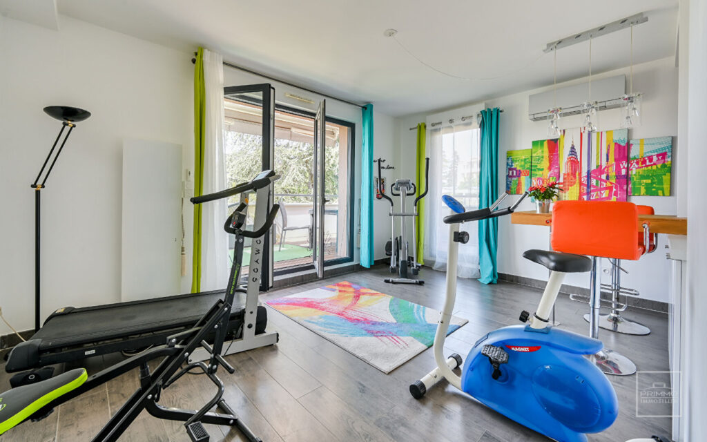 Saint Didier, Coeur de Village, Appartement de 176m² avec piscine et vue panoramique à 360°