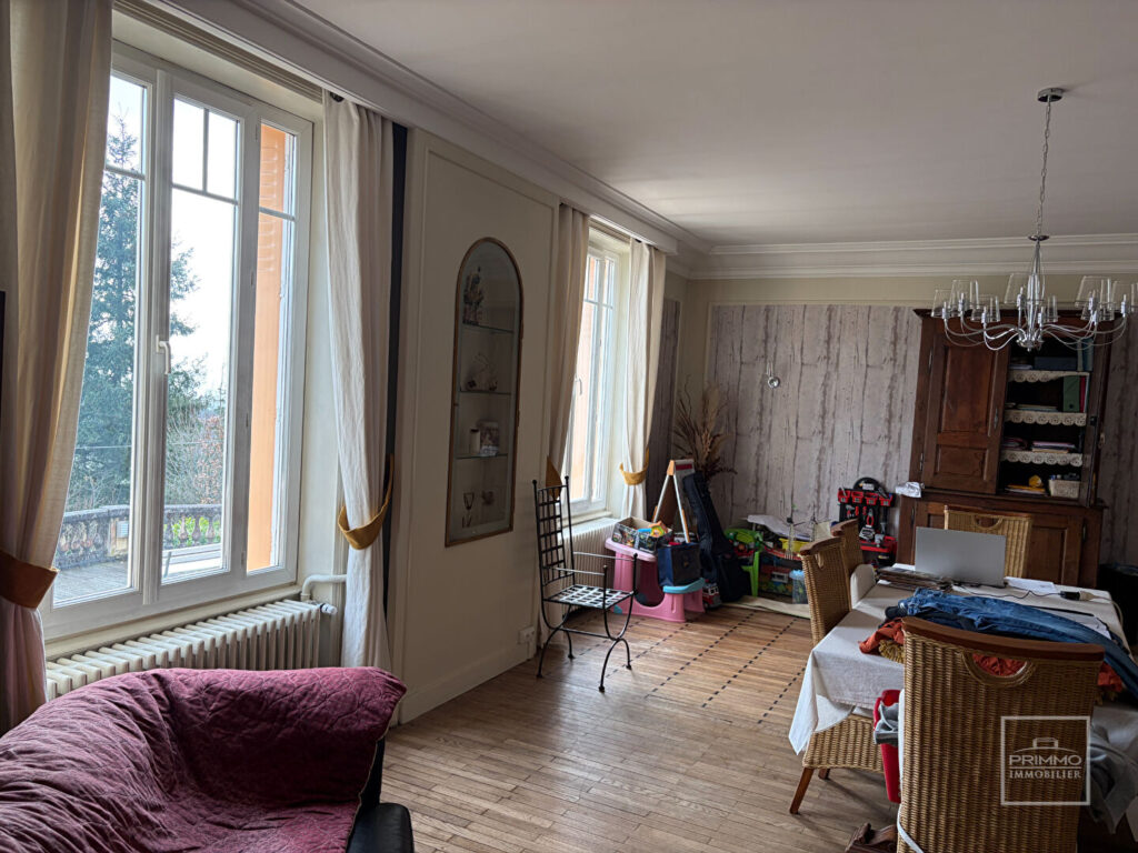 Maison de MAITRE 12 pièce(s) 354 m2
