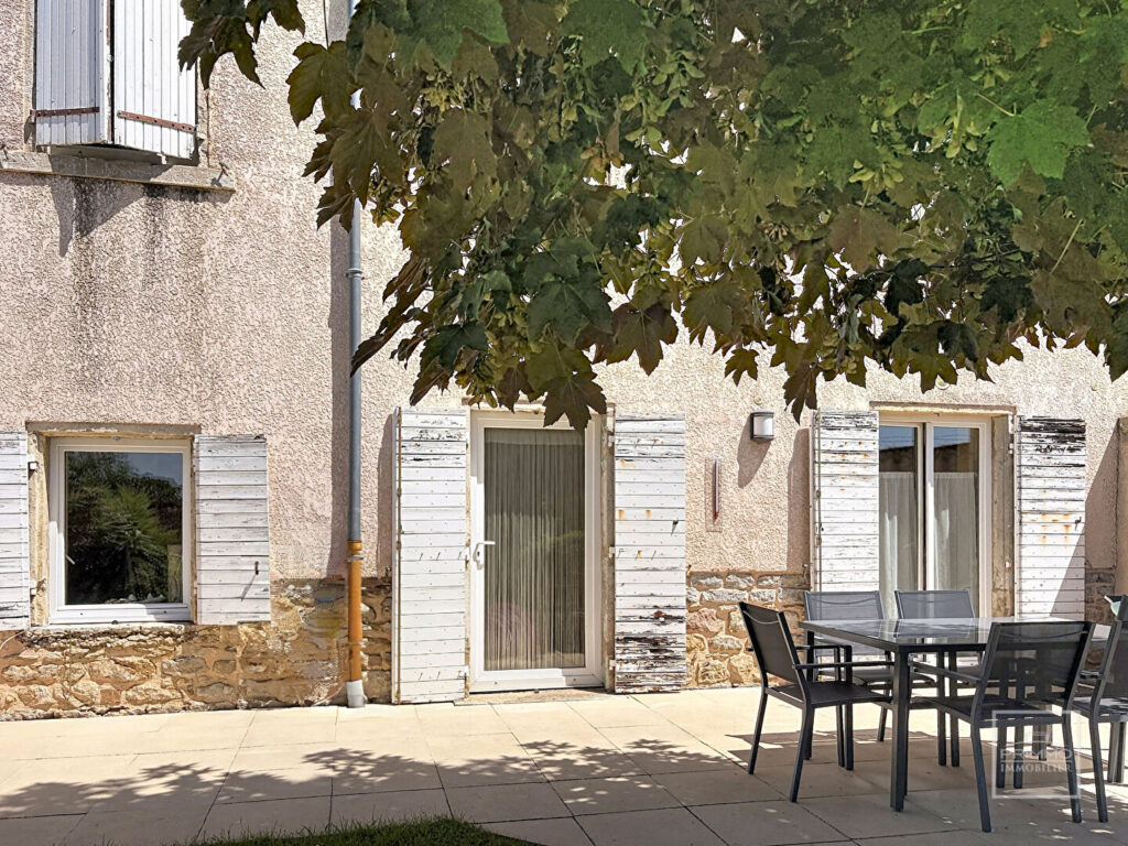 SAINT DIDIER AU MONT D&rsquo;OR Maison ancienne de 117m²  (133m² au sol) avec un jardin de 160m²