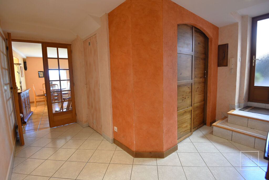 SAINT DIDIER AU MONT D&rsquo;OR Maison ancienne de 117m²  (133m² au sol) avec un jardin de 160m²