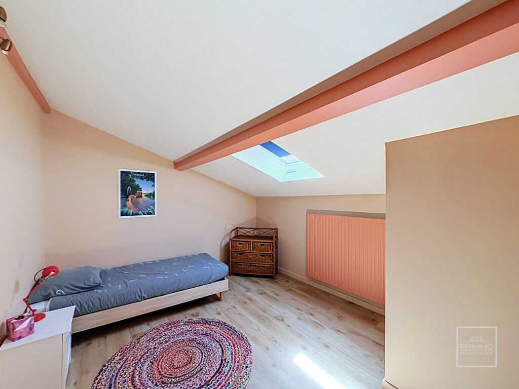 SAINT DIDIER AU MONT D&rsquo;OR Maison ancienne de 117m²  (133m² au sol) avec un jardin de 160m²
