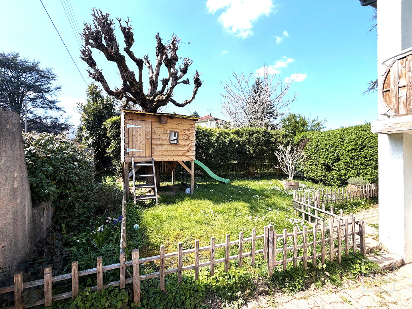 LYON 9ème, Maison de 157m²