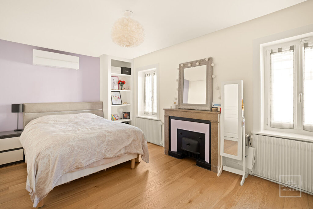 MAISON BOURGEOISE, VUE PANORAMIQUE, 300m², JARDIN & PISCINE
