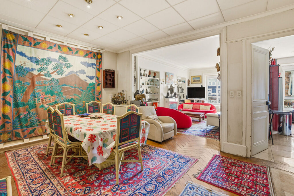 LYON 3, DERNIER ETAGE, 154.54m², BALCON FILANT
