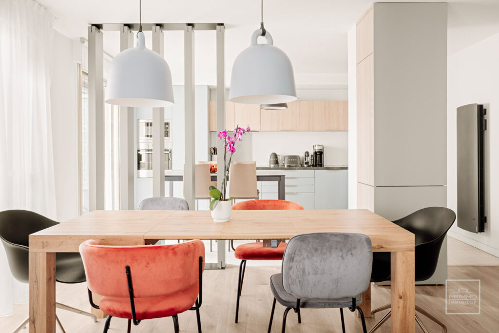 LYON 6, 100m², BALCONS, POSS. GARAGE
