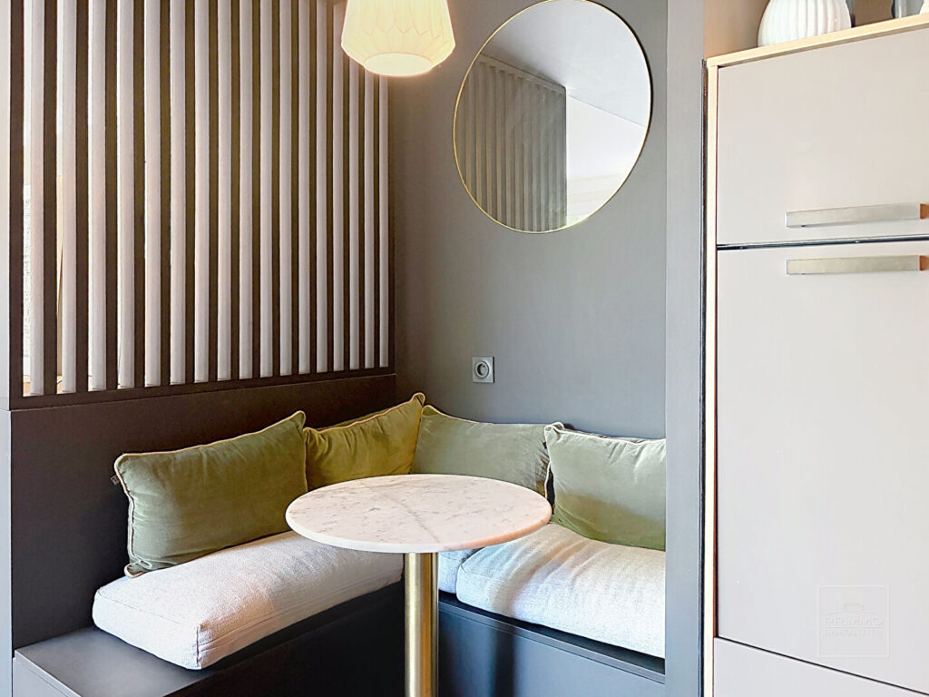 Centre village de Limonest, duplex de 111m² en rez de jardin de 290m² clos + garage