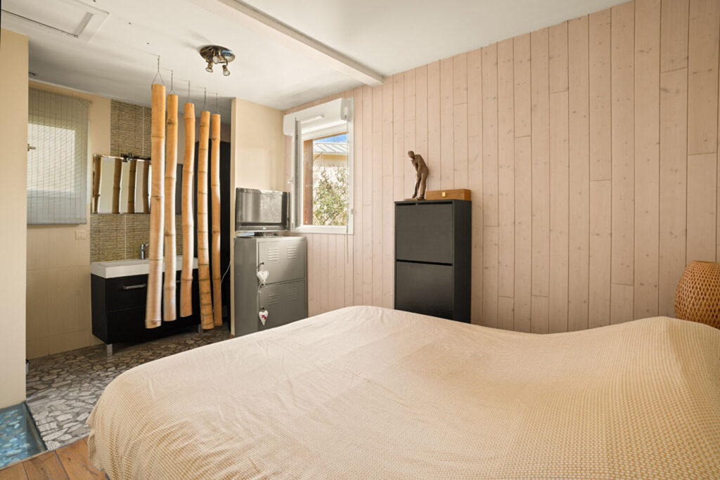 Collonges au Mont d’or, appartement en duplex dans un écrin de verdure