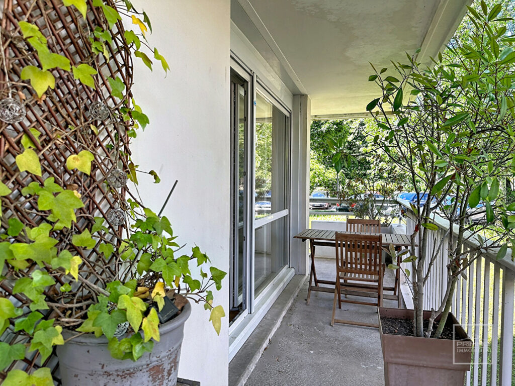 Saint Rambert, dans un parc au calme, Appartement T3 de 75m² avec balcon de 32m²