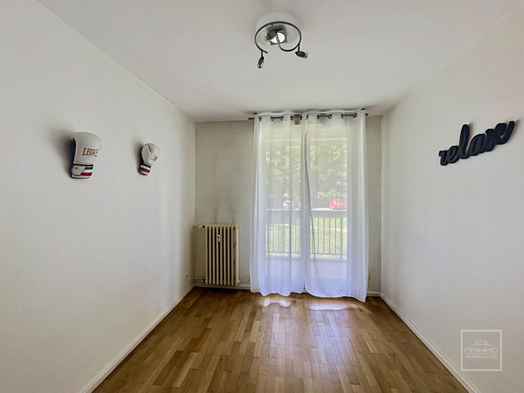 Saint Rambert, dans un parc au calme, Appartement T3 de 75m² avec balcon de 32m²