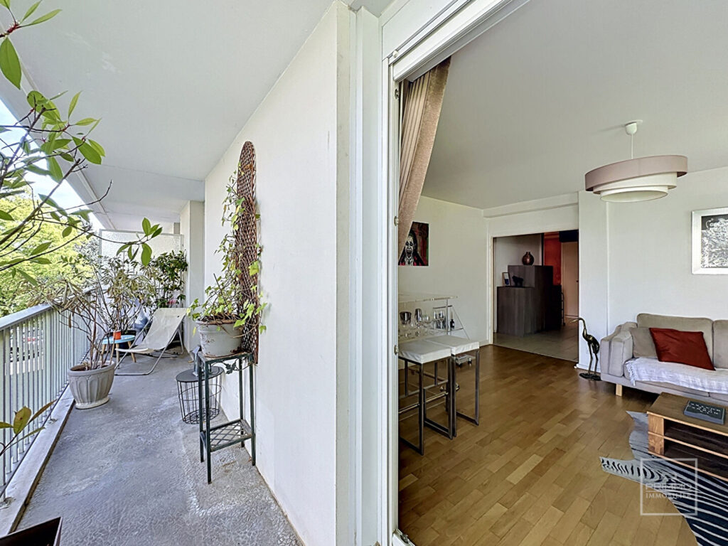 Saint Rambert, dans un parc au calme, Appartement T3 de 75m² avec balcon de 32m²