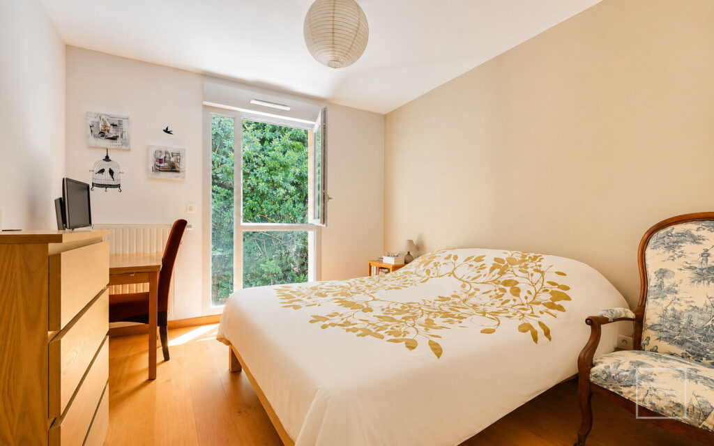 Appartement Saint Germain Au Mont D&rsquo;or, 90 m2, 3 chambres, terrasse, garage