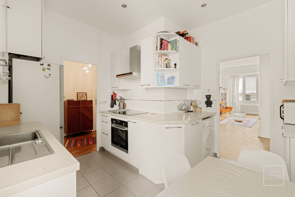 LYON 6, 75.85m², CLIMATISÉ, BALCON