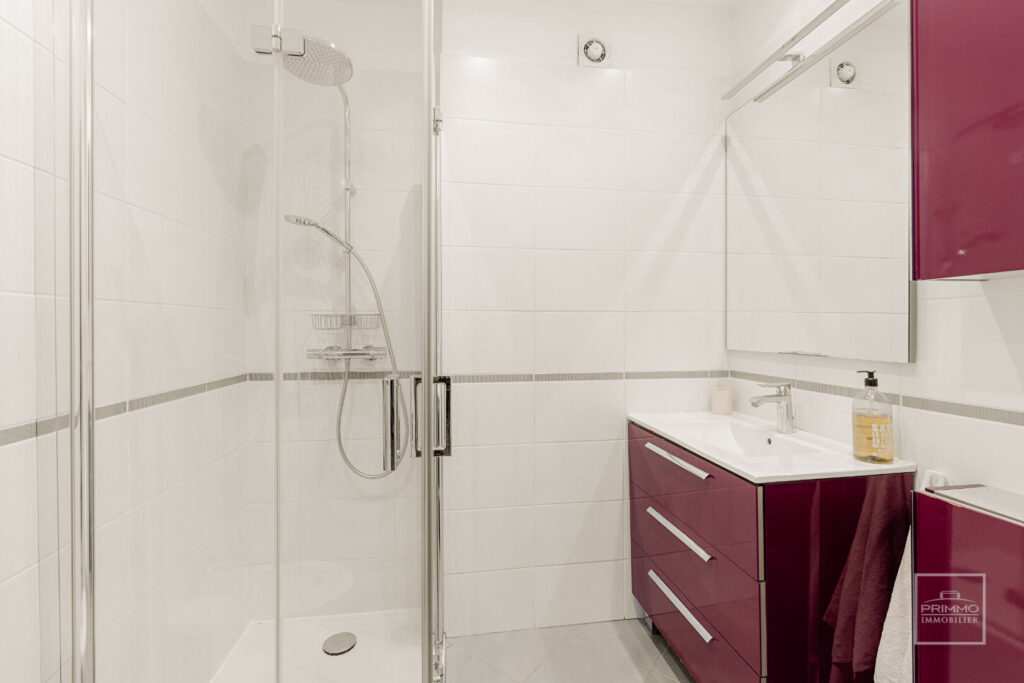 LYON 6, 75.85m², CLIMATISÉ, BALCON
