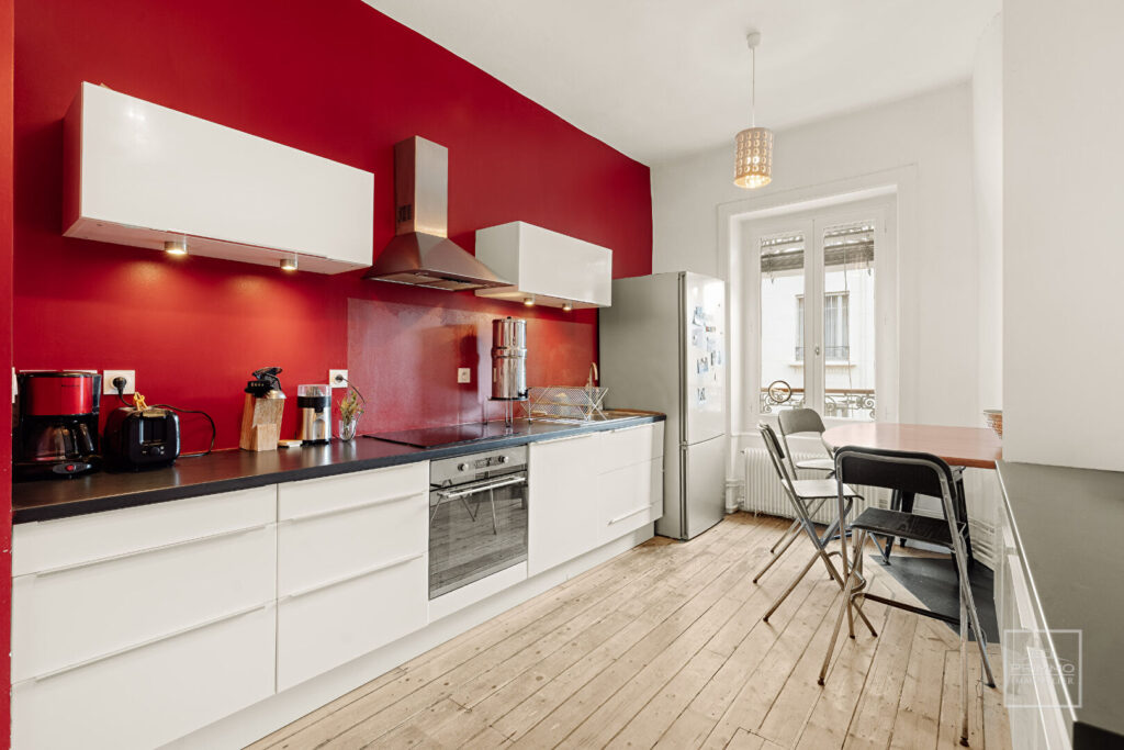 LYON 6, DERNIER ETAGE, 77.02m²