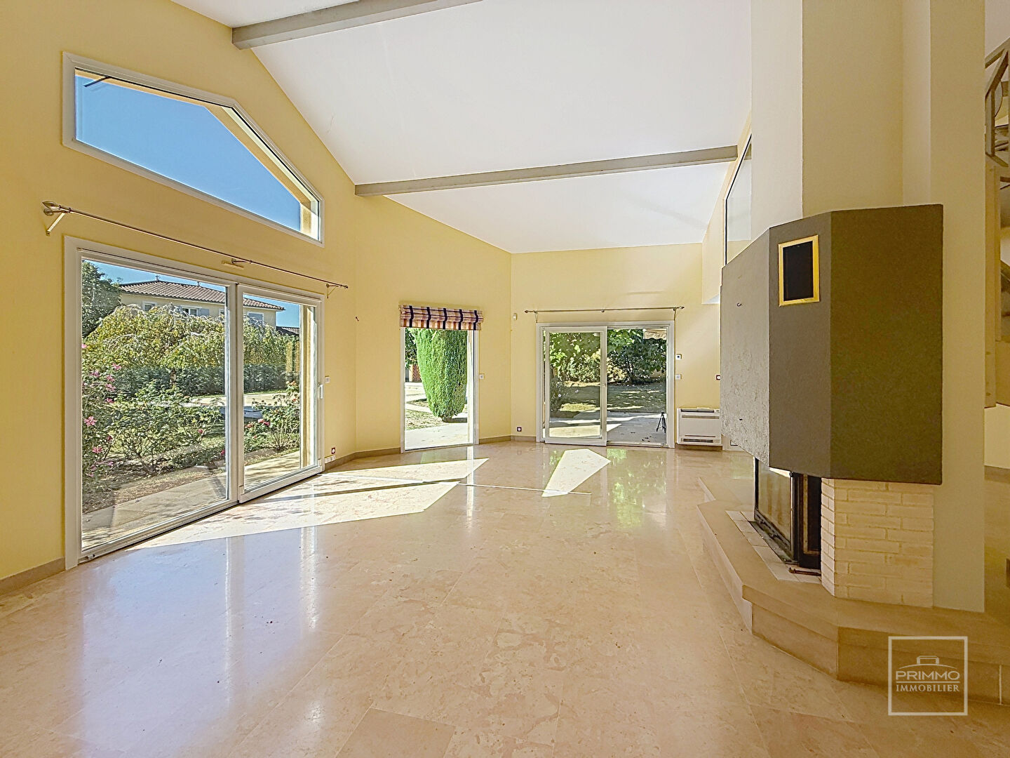 Saint Cyr Au Mont D&rsquo; Or – Maison de 230m2 habitables sur 1500m² de terrain au calme