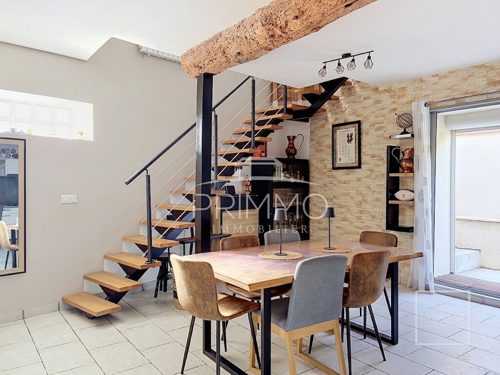 Grande maison de ville à Chazay d&rsquo;Azergues