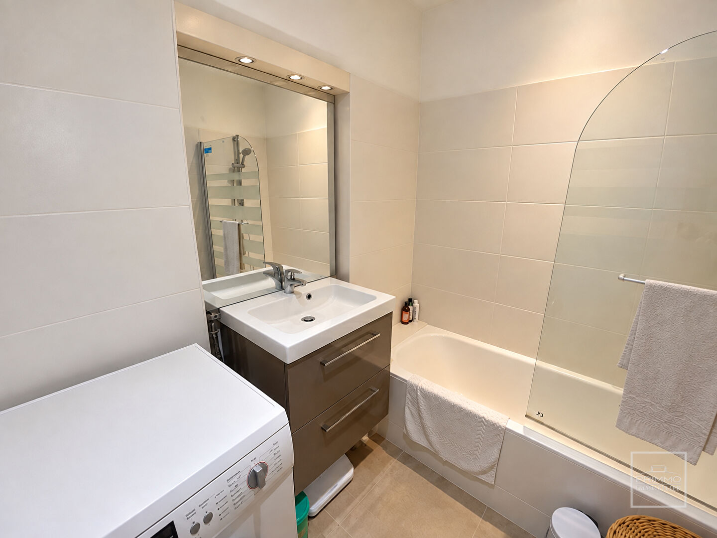 LYON 3, PREFECTURE, DERNIER ETAGE, 78.4m², BALCON