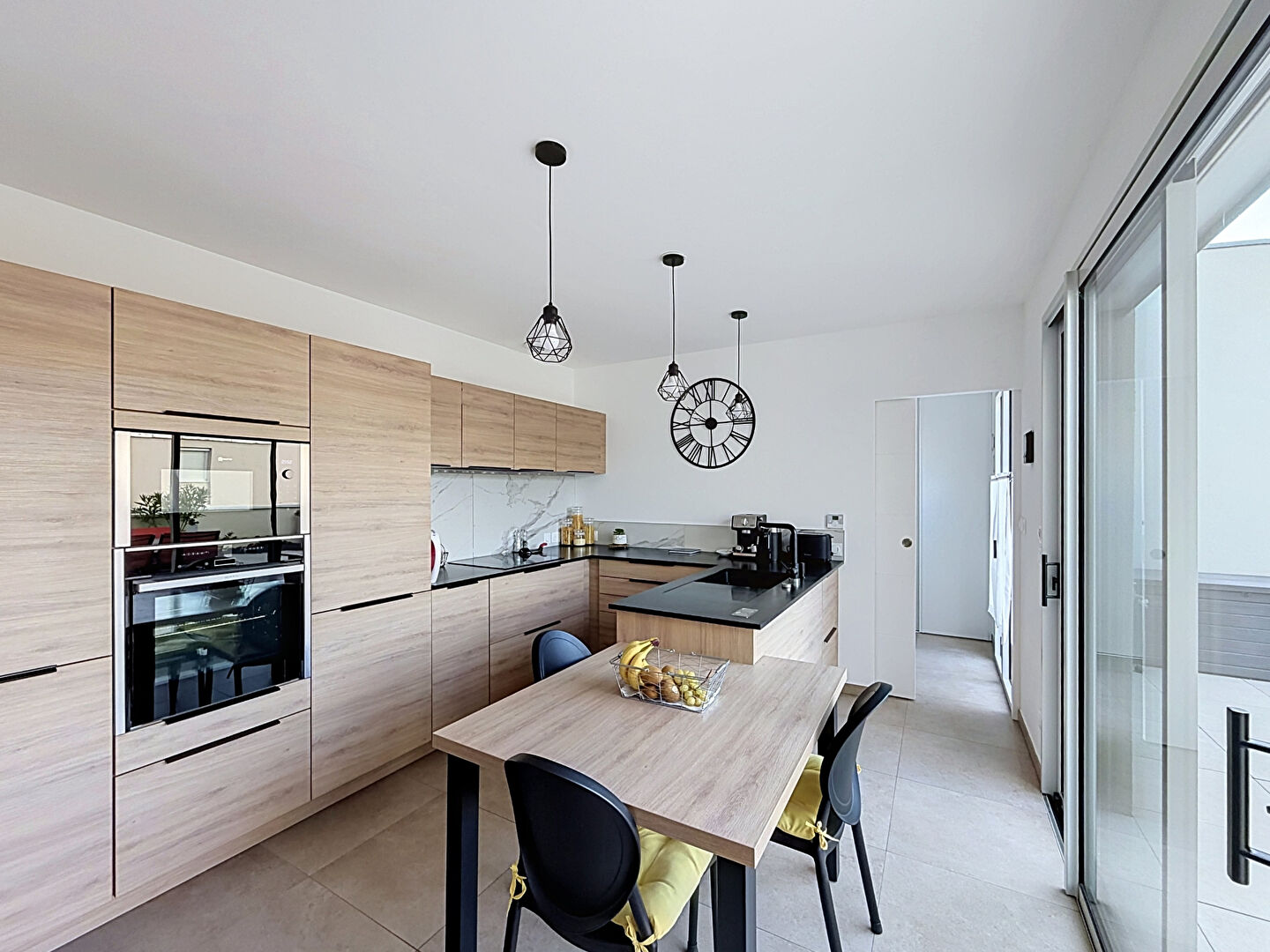 Appartement Anse 5 pièce(s) 139,70 m2 Dernier Etage