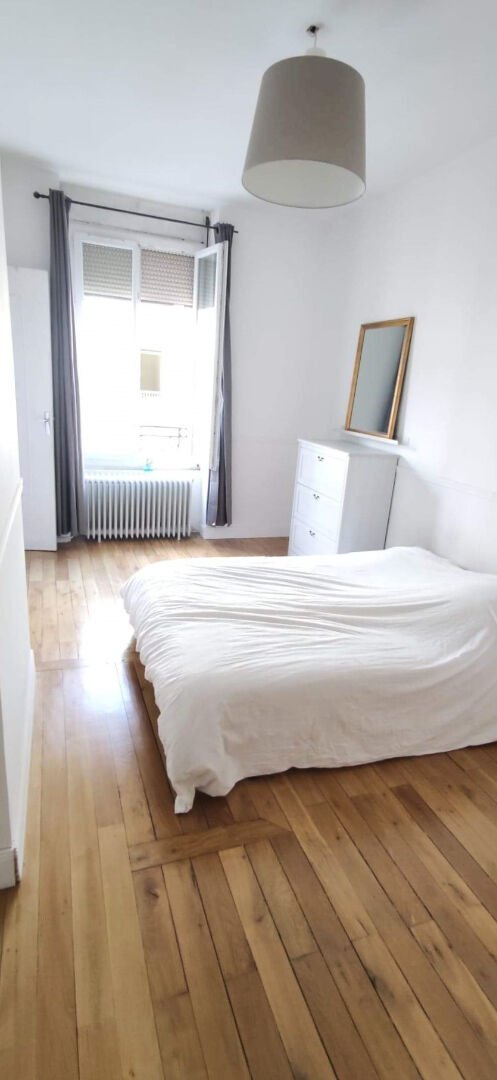 APPARTEMENT T2 MEUBLE – Proche Quai du Rhône