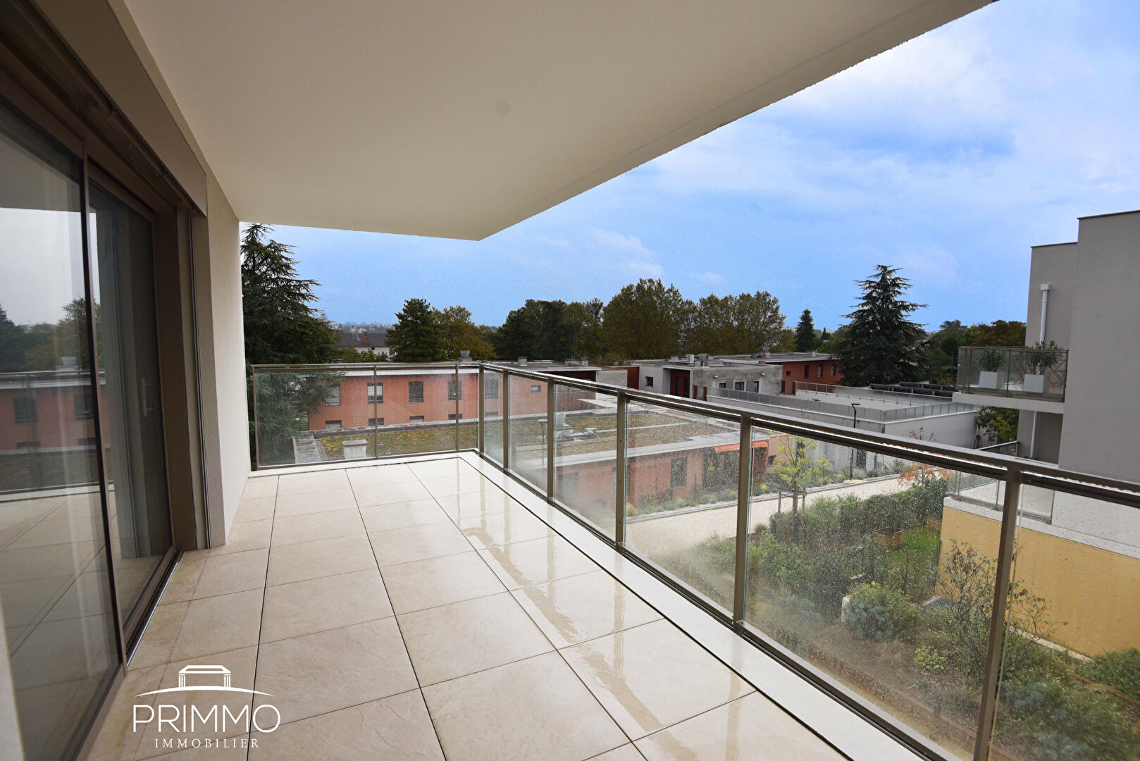 Appartement Saint Cyr Au Mont D&rsquo;or 2 pièce(s) 48 m2 – MEUBLE