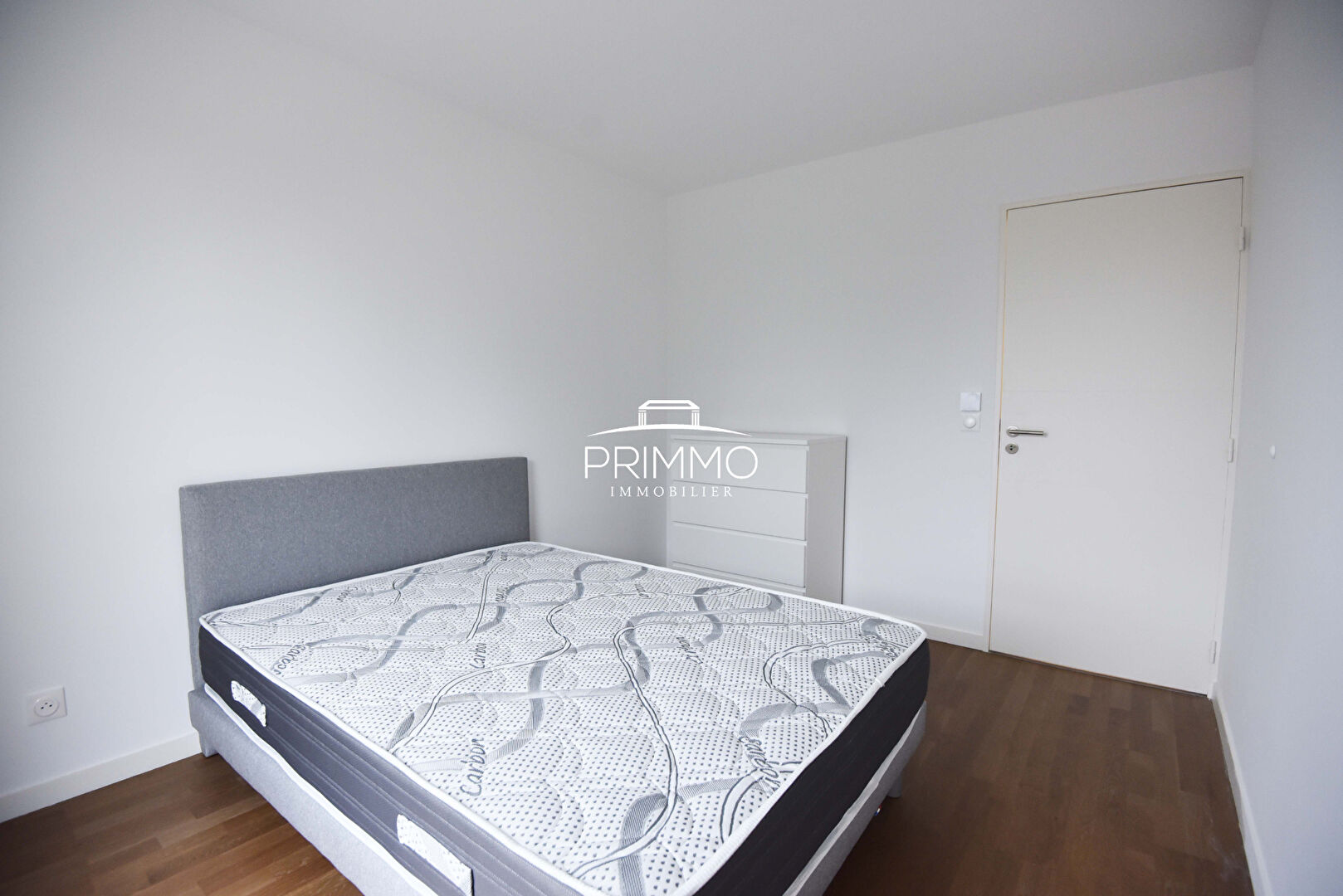 Appartement Saint Cyr Au Mont D&rsquo;or 2 pièce(s) 48 m2 – MEUBLE