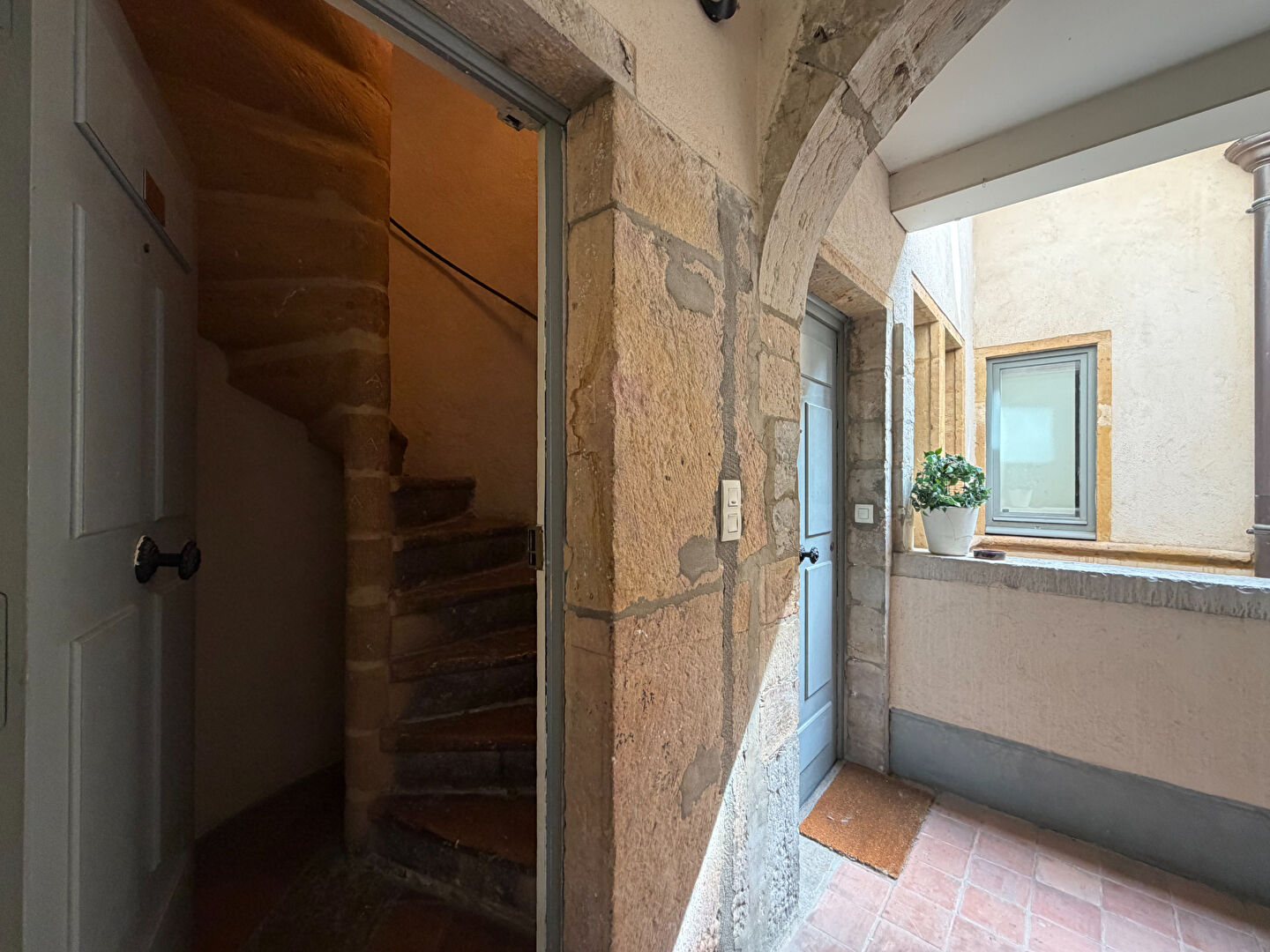 Appartement Lyon 3 pièce(s) 60.13 m2