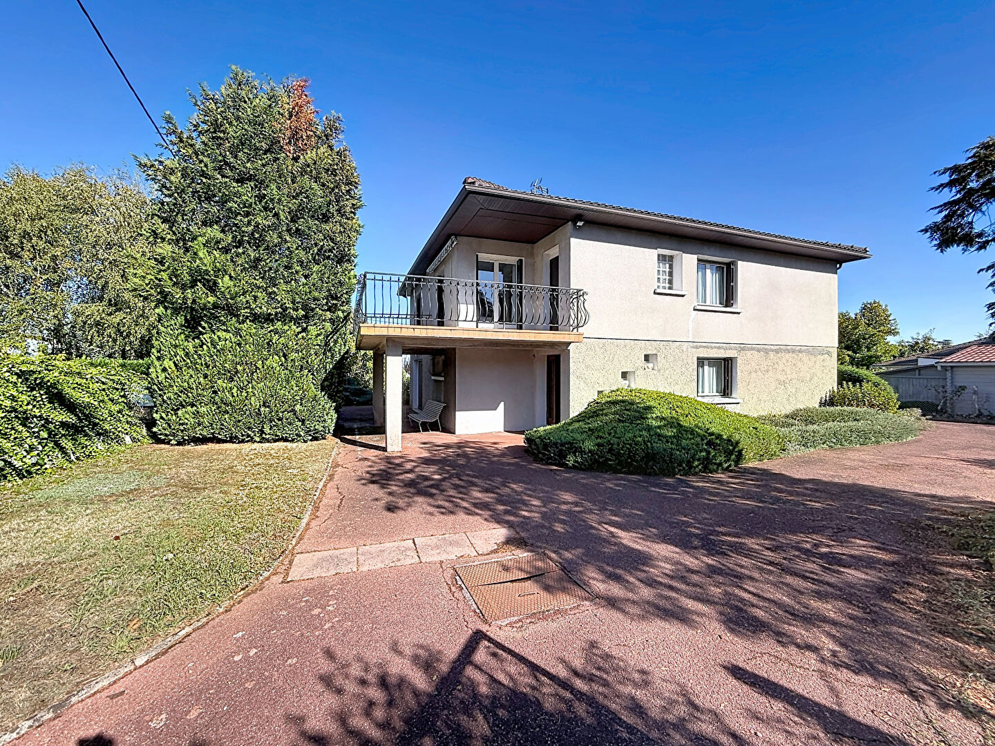 Maison 6 pièces 142 m² · à Chasselay · 142 m² · 470 000 €