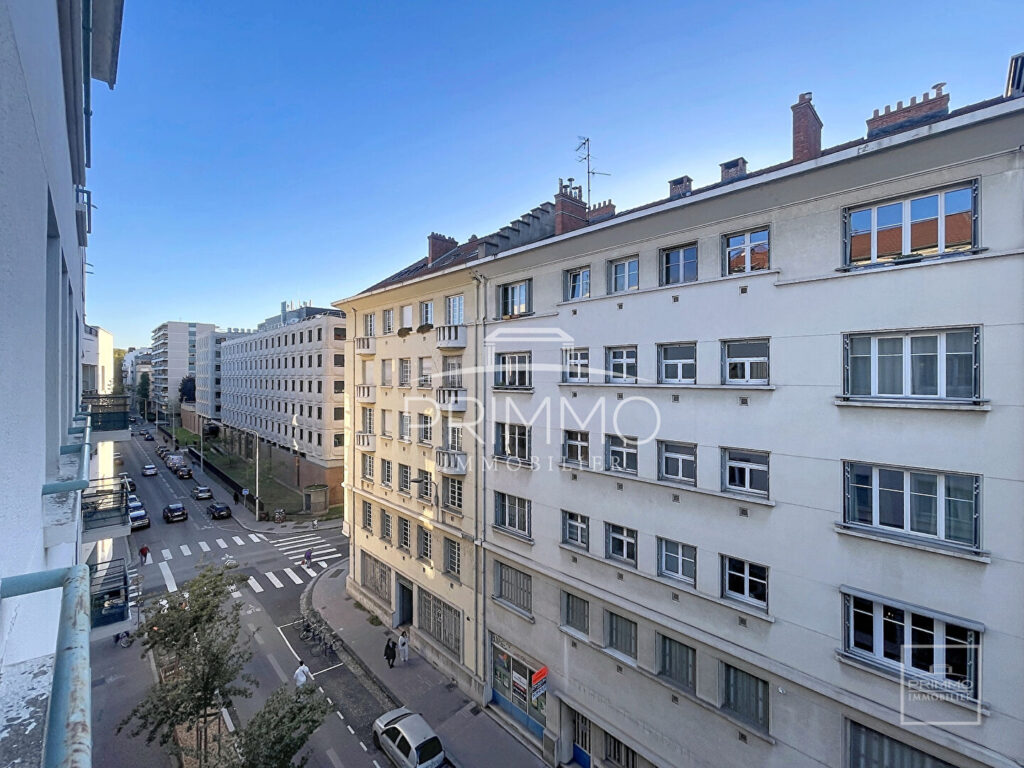 LYON 3E – RUE DUGUESCLIN / T2 LUMINEUX ET SANS TRAVAUX