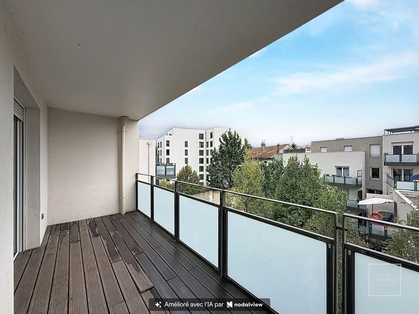 Appartement Lyon  Vaise, 3 pièces 53 m2 avec terrasse de 10m2 et garage