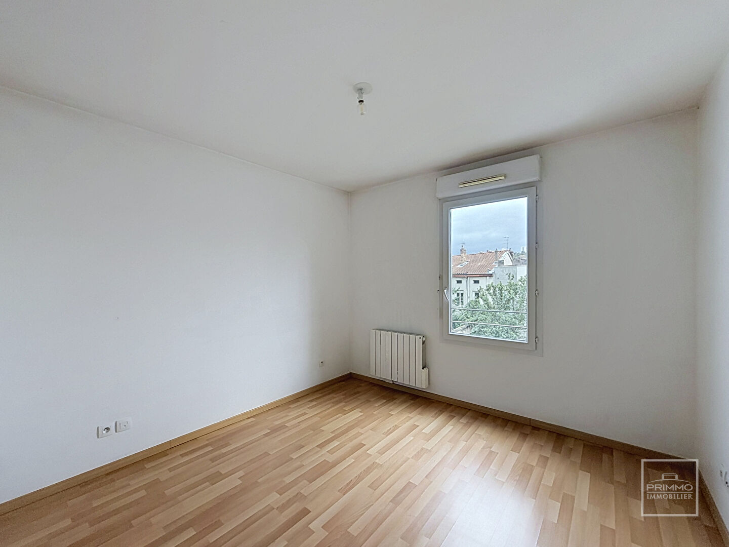 Appartement Lyon  Vaise, 3 pièces 53 m2 avec terrasse de 10m2 et garage
