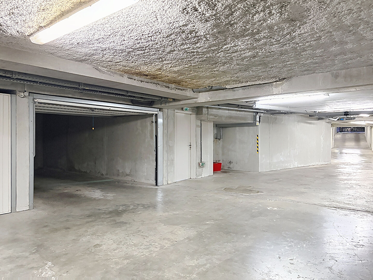 Appartement Lyon  Vaise, 3 pièces 53 m2 avec terrasse de 10m2 et garage