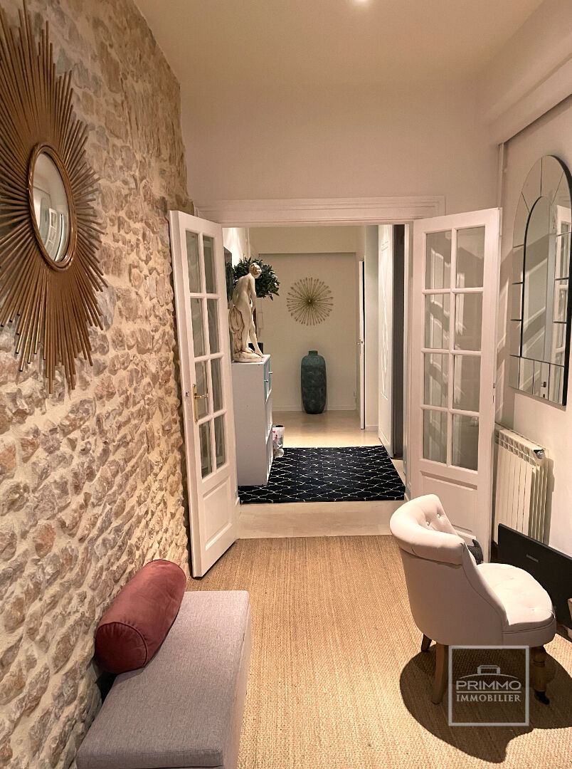 Appartement Chasselay 3 pièce(s) 70.98 m2 – Meublé
